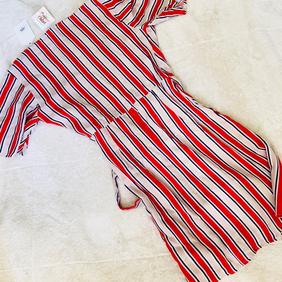 Striped wrap dress - Picture 3 of 3